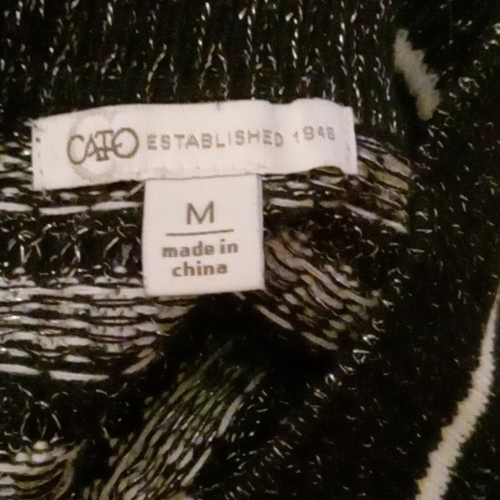 Cato Women's Medium Sweater